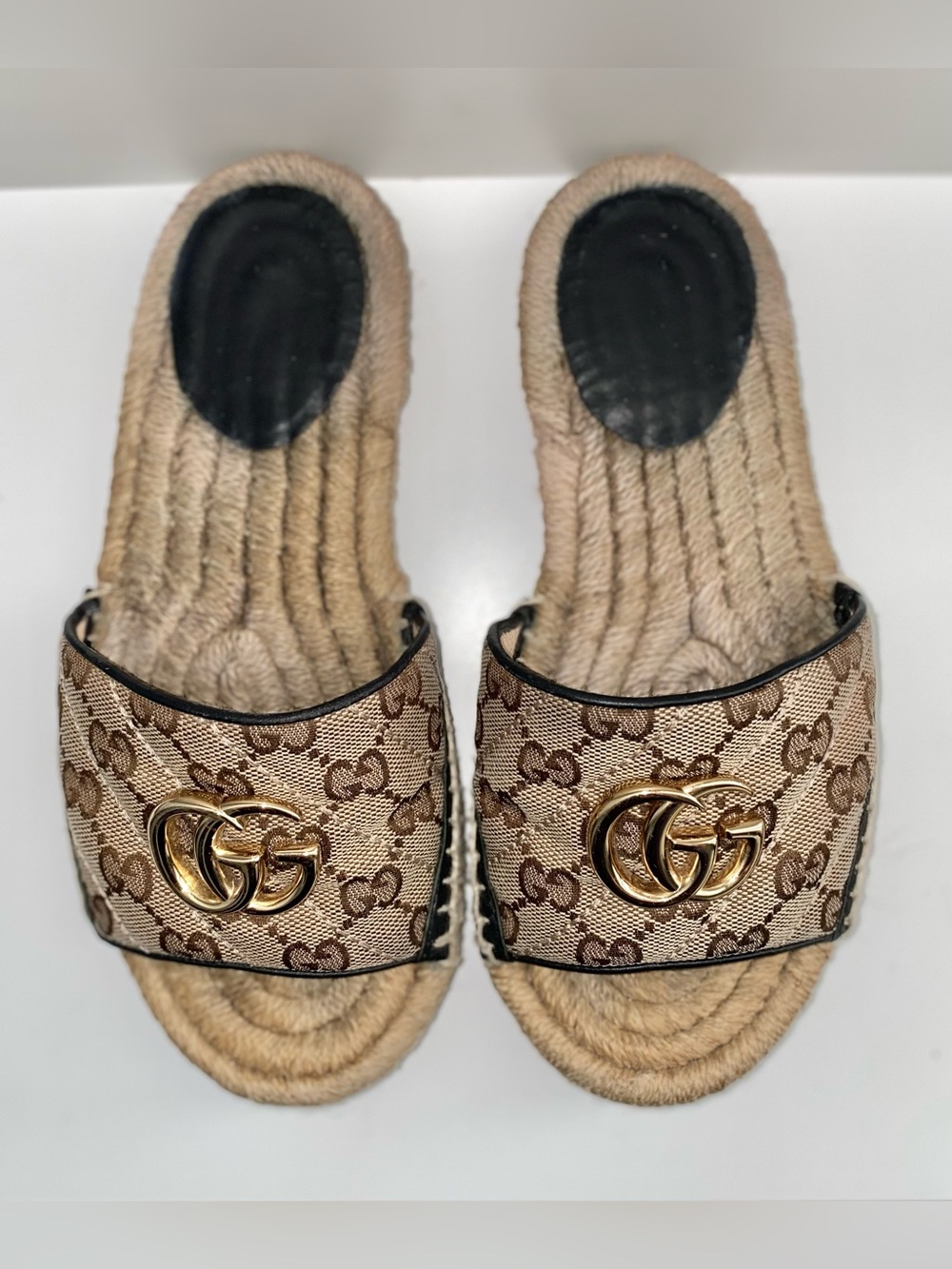 Authentic Gucci Beige Monogram Slide Espadrille with Gold GG - Picture 13 of 15